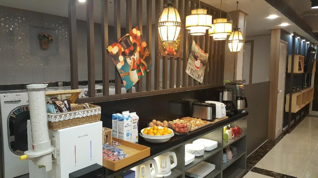 J-Honor Guesthouse Seul Dış mekan fotoğraf