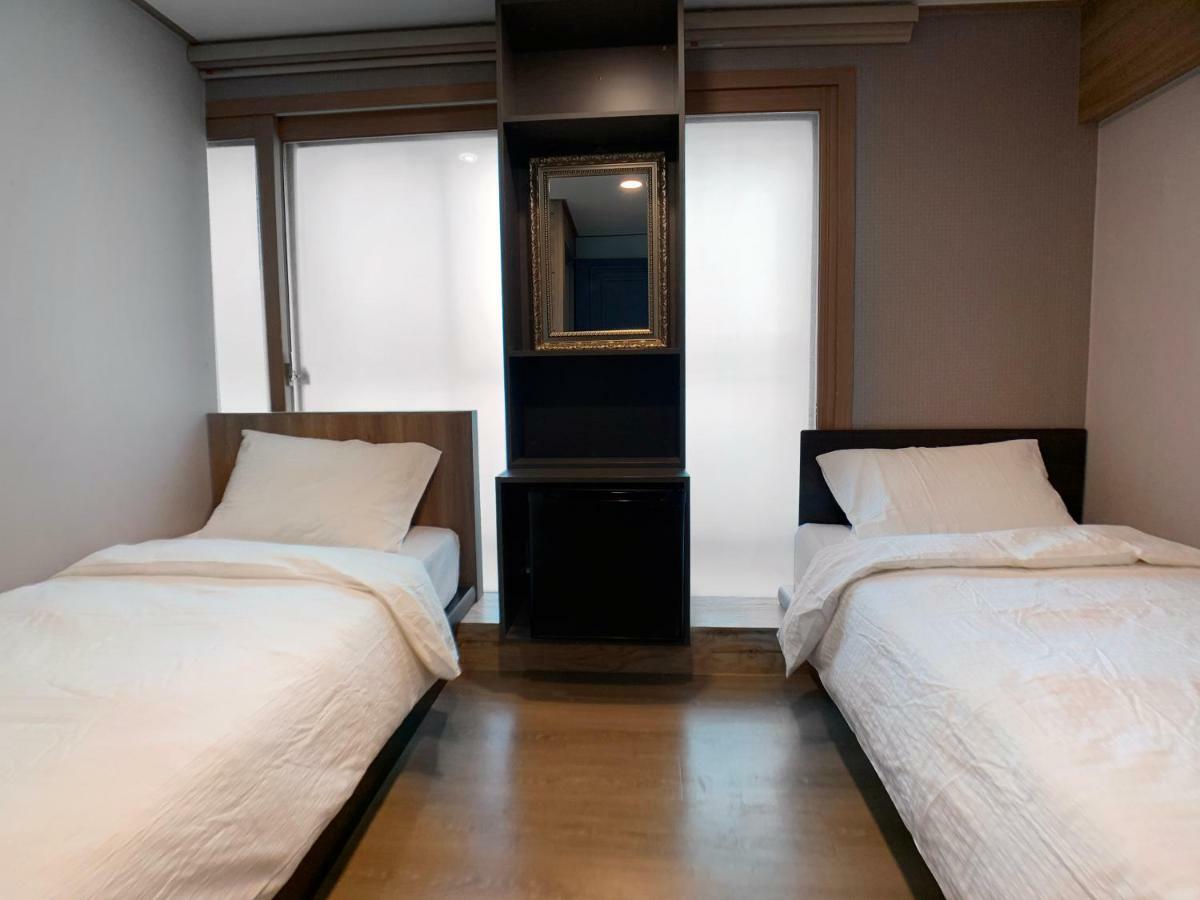 J-Honor Guesthouse Seul Dış mekan fotoğraf