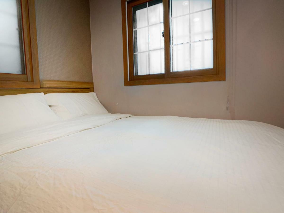 J-Honor Guesthouse Seul Dış mekan fotoğraf