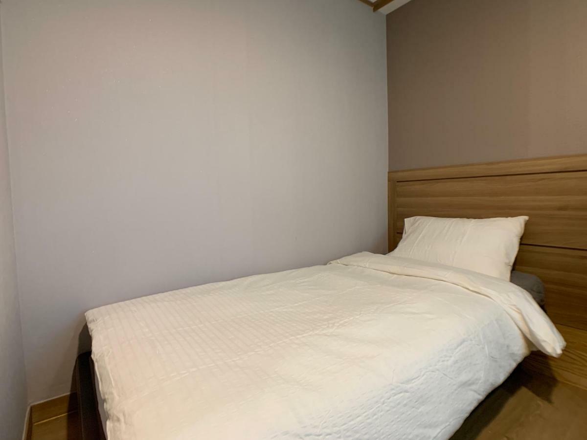 J-Honor Guesthouse Seul Dış mekan fotoğraf