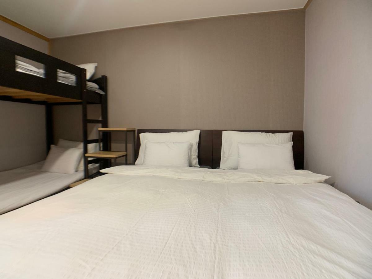J-Honor Guesthouse Seul Dış mekan fotoğraf